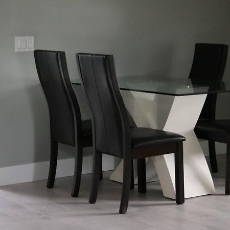 Unique Modern Luxury 2 Bedroom Apartment Rental Chapleau Kültér fotó